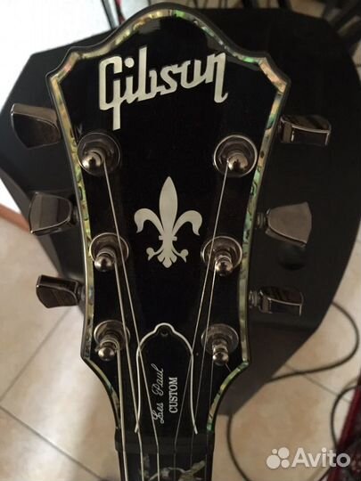 Гитара Gibson les paul