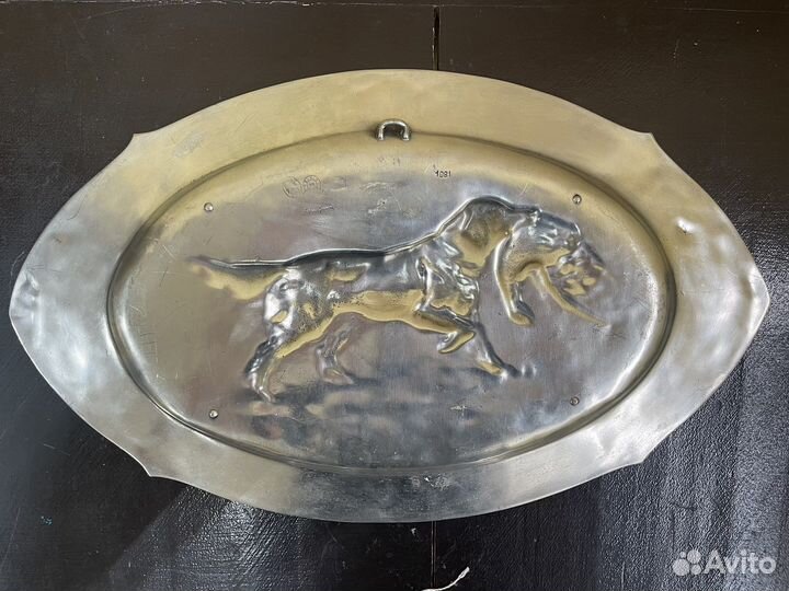 Антикварное парное оловянное панно