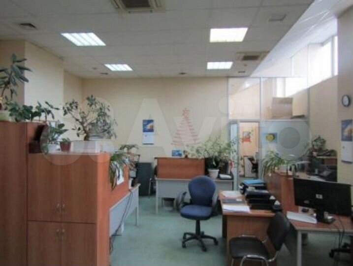 Продается комплекс нежилых зданий 7149.92 м2