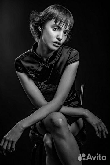 Бармен, модель, ассистент, учитель, няня