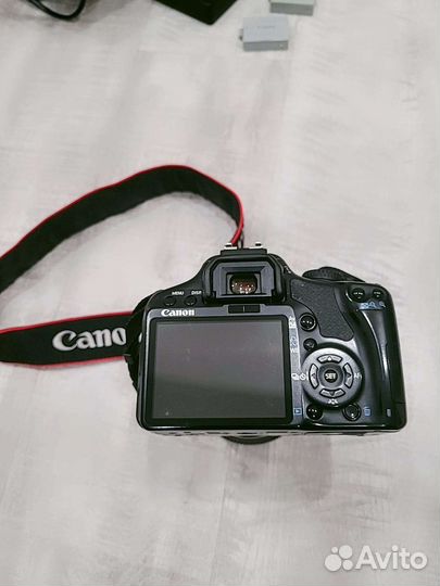 Зеркальный фотоаппарат canon d450