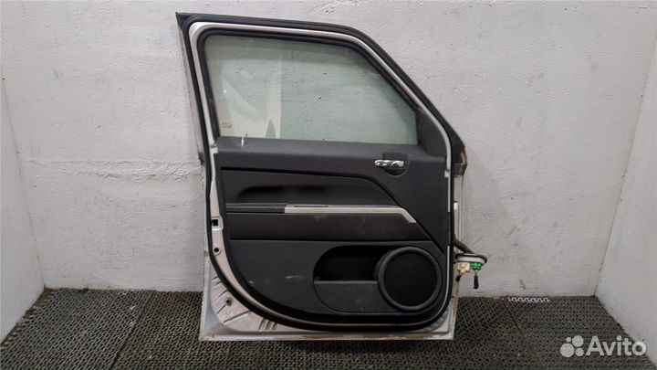 Дверь боковая Jeep Patriot, 2008