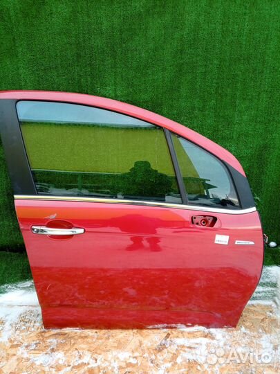 Дверь передняя правая Citroen C3 A51 Дверь в сборе