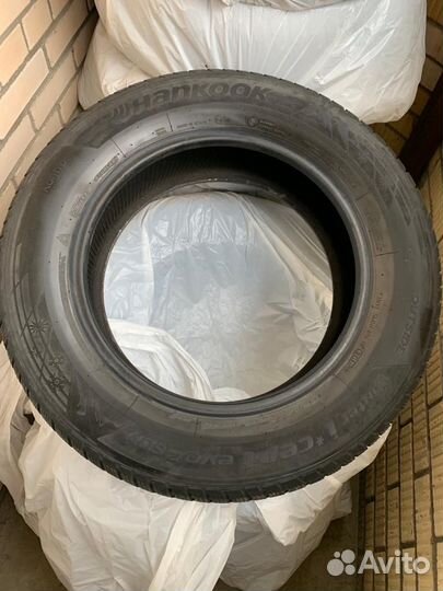 Hankook Winter I'Cept Evo 225/65 R17 102H