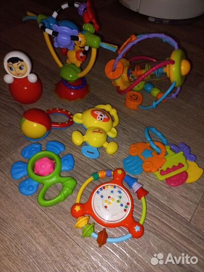 Развивающие игрушки пакетом