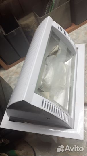 Светильник