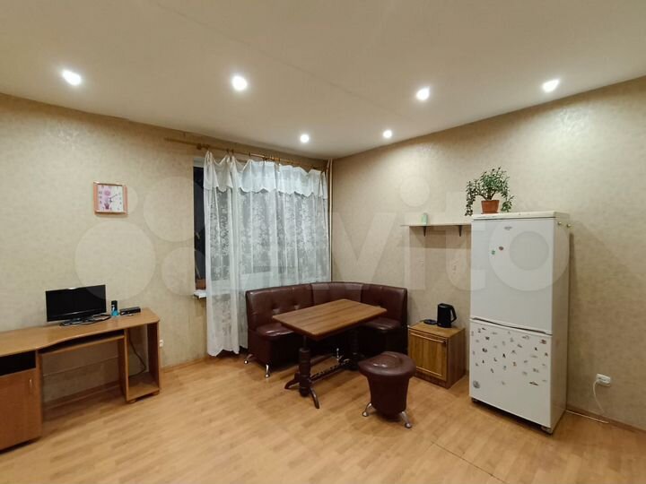 Комната 25 м² в 4-к., 2/3 эт.