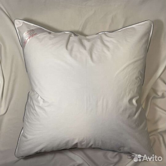 Подушка пуховая новая