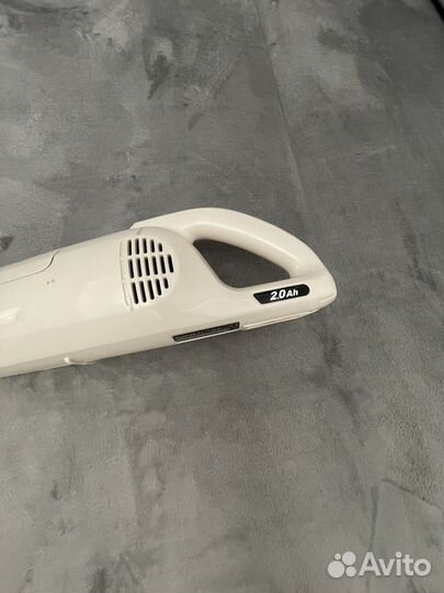 Аккумуляторный пылесос Makita CL114FD