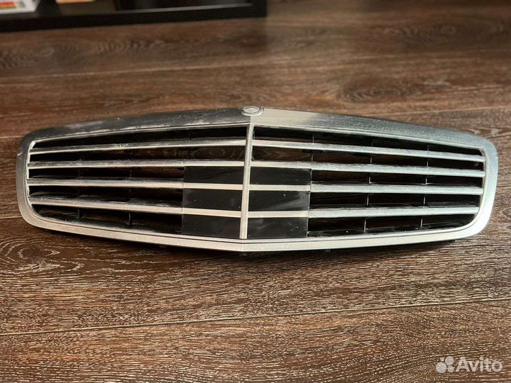Решетка радиатора на мерседес w221