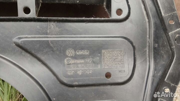 Продам пыльник на шкоду а5