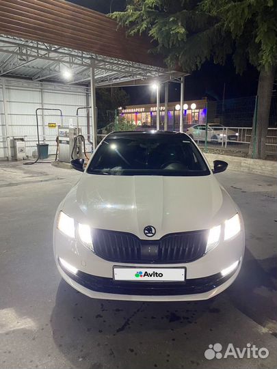 Skoda Octavia 1.6 AT, 2017, 156 000 км