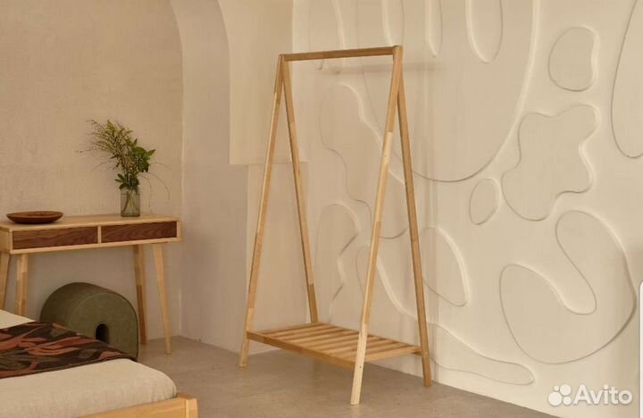 Вешалка для одежды напольная деревянная рейл