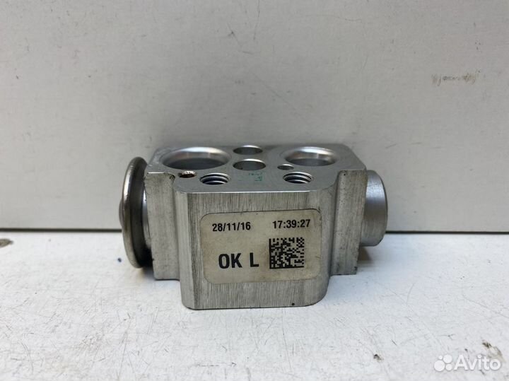 Клапан кондиционера Volkswagen Touareg 2010-2018