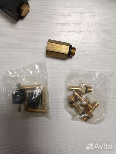 Газовые форсунки Poletron F-3.6 4 цилиндра (3 Om)