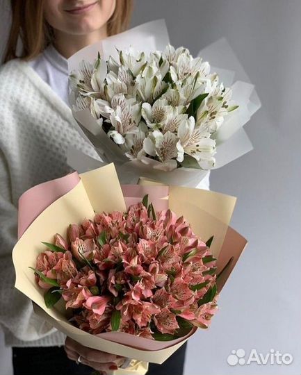 Букет альстромерии