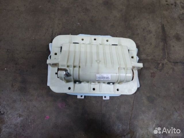 Подушка безопасности в торпеду Renault Megane 3