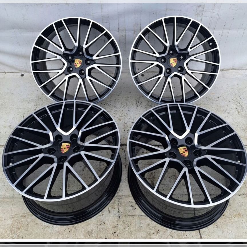 Литые диски Porsche 10×R21 5×130