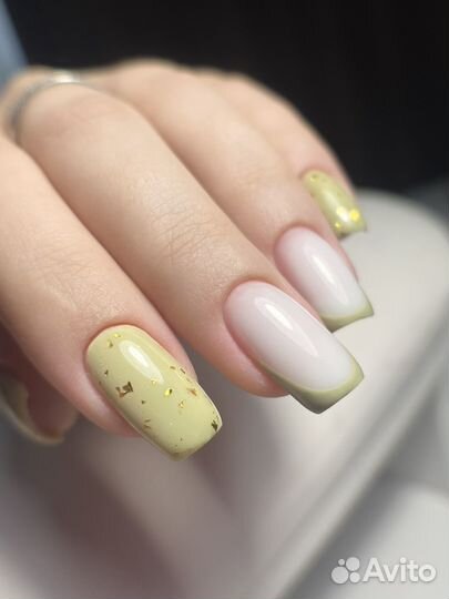 Маникюр, наращивание ногтей, педикюр