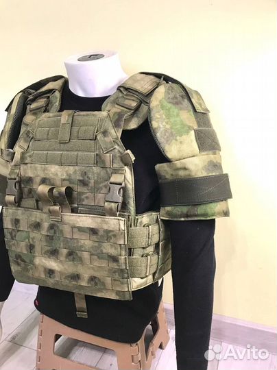 Защита плеч с кевларом. Плечи. Наплечники