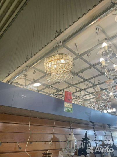 Люстра хрустальная новая