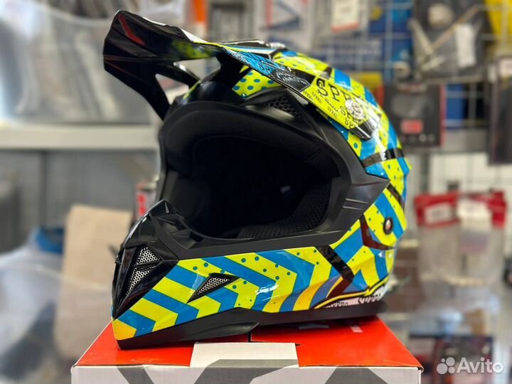 Бюджетный эндуро шлем