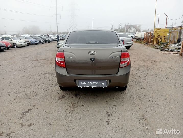 LADA Granta 1.6 МТ, 2015, 65 000 км