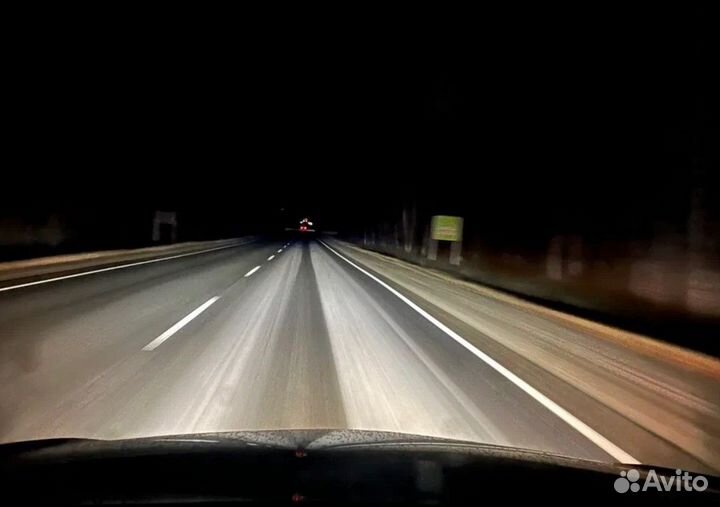 Светодиодные туманки ZMB 70W линза Toyota