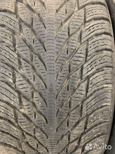 Nokian Tyres Hakkapeliitta R3 235/45 R18 98T