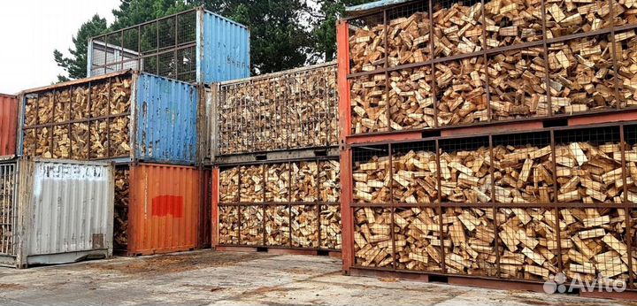 Дрова рядом