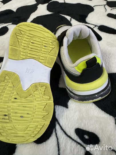 Кроссовки H&M 18/19