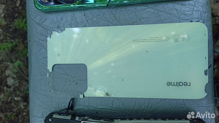 Запчасти на телефоны