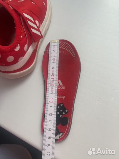 Кроссовки adidas 25