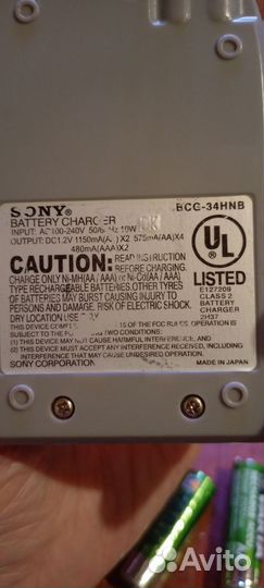 Зарядное устройство батарейки AA-AAA