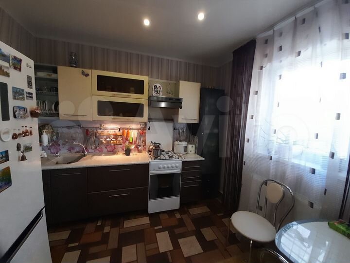 2-к. квартира, 55 м², 1/2 эт.