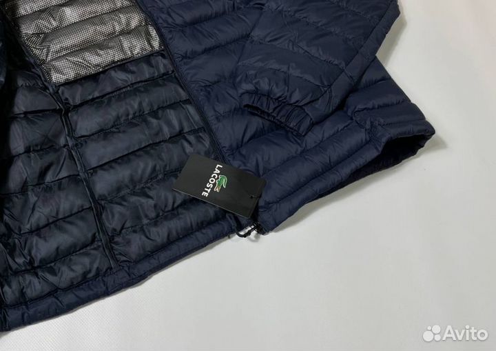 Легкие куртки Lacoste спортивные