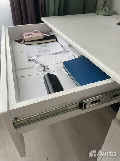 Письменный стол