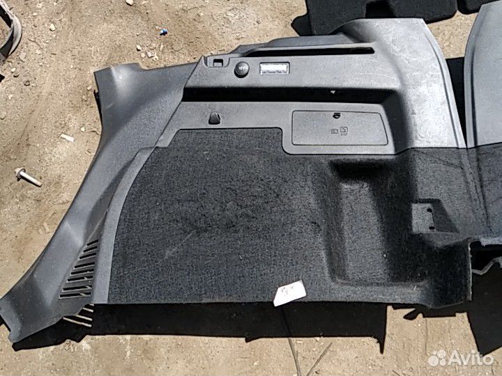 Обшивки багажника Ford Kuga 2