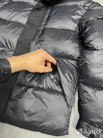 Зимние куртки Moncler