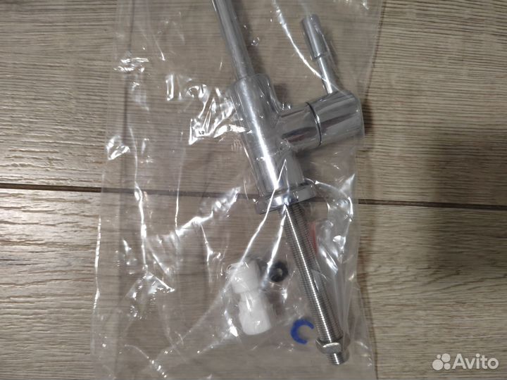 Смеситель/кран для фильтра новый