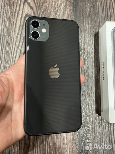 iPhone 11, 64 ГБ