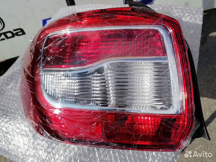 Фонарь левый задний в крыло Renault Logan 2