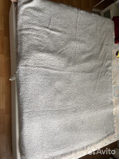 Покрывало на кровать 220 на 240 и 140 на 170