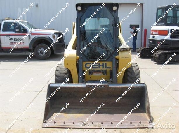 Стекло для мини-погрузчика gehl R190 от производит