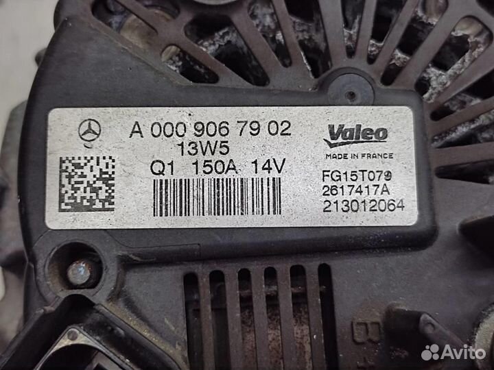 Генератор w204 C-class 271.820