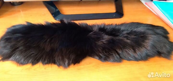Меховой воротник песец черный