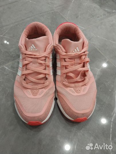 Кроссовки Adidas 40