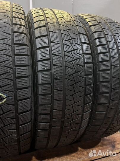 Pirelli Ice Asimmetrico 205/65 R16 95Q