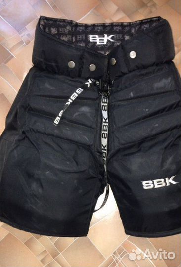 Вратарская хоккейная форма б/у