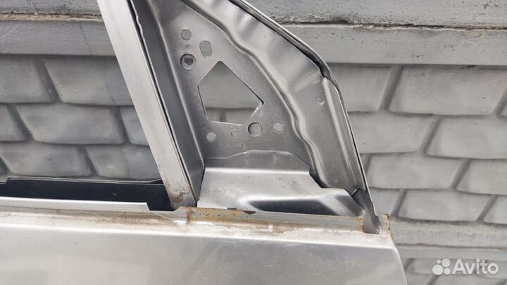 Дверь передняя правая Шевроле Круз